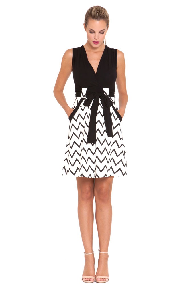 Olian Cece Maternity Dress (Ivory Black Chevron Print) Olian Cece Maternity Dress (Ivory Black Chevron Print)