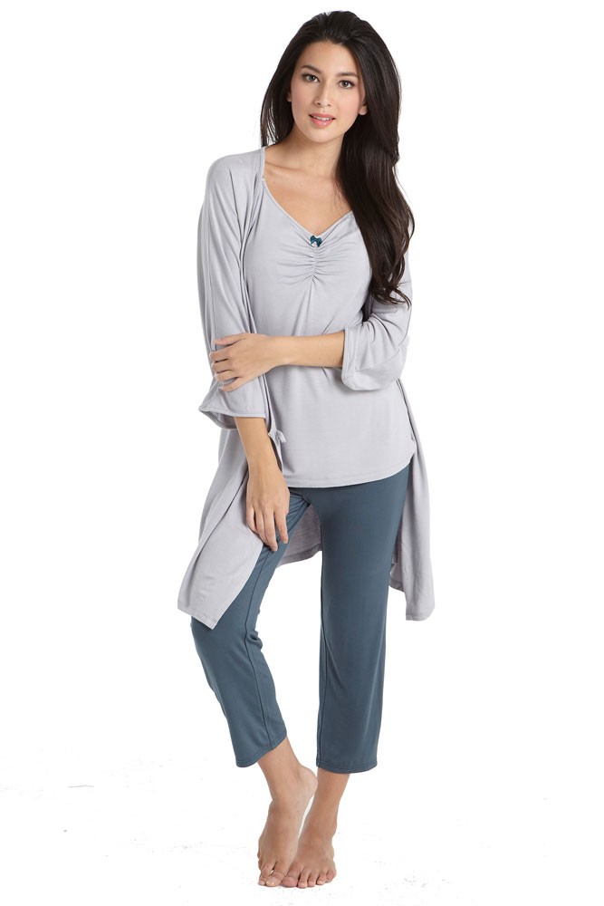 Mothers en Vogue Bamboo Caminurse PJ & Robe Set (3 pc.) (Dove-Spruce) Mothers en Vogue Bamboo Caminurse PJ & Robe Set (3 pc.) (Dove-Spruce)