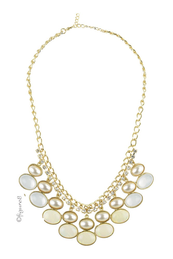 White Necklace with Faux Diamonds (White/Mother of Pearl)