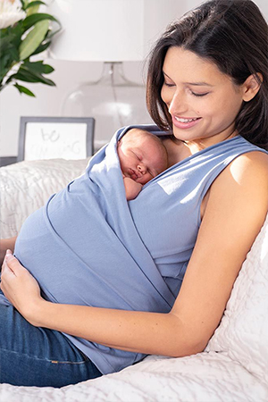Seraphine Women's Babywearing Maternity & Nursing Top Black 
