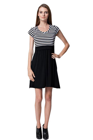 Getaway Nursing Dress (Black & White Stripes)