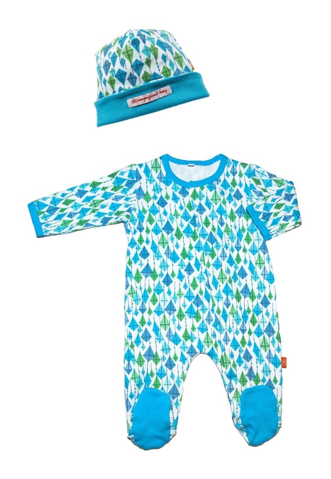 Magnificent Baby Boy's Footie and Reversible Cap Set (Blue Kites)