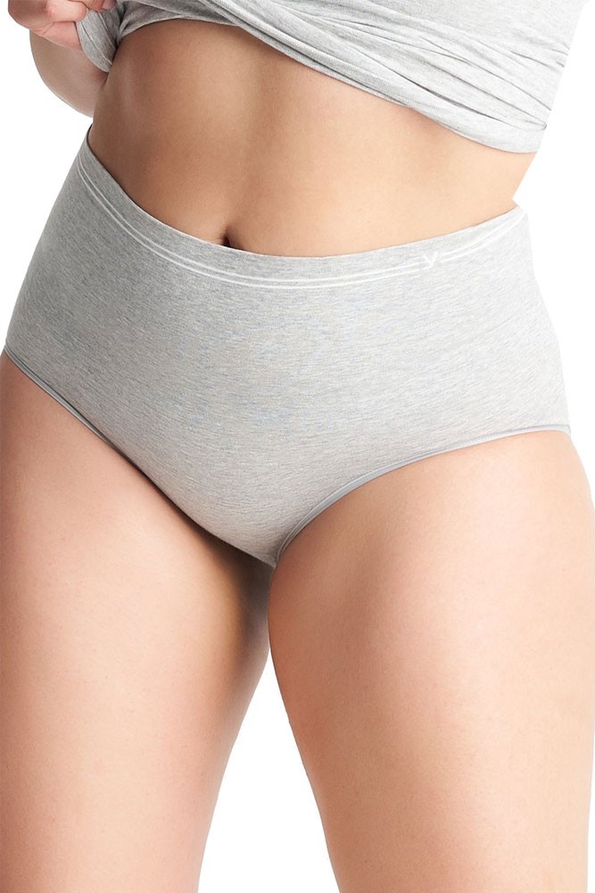 Yummie Women's Ultralight Seamless Shaping Thong Asphalt Grey Size M/L