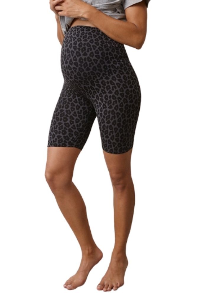 Boob Design Once-on-Never-Off Bicycle Shorts (Leo Print/Black)
